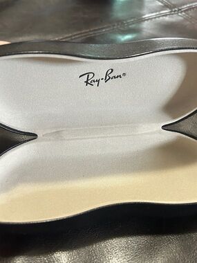 Ray-Ban Black Hard Sunglasses Case with Cream Interior